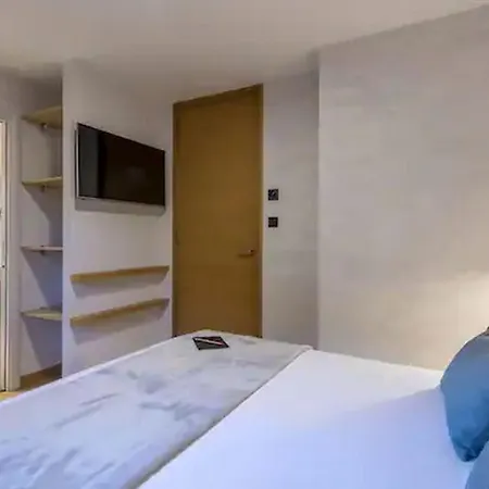 Villa Luxury 4bdr With Private Pool *
